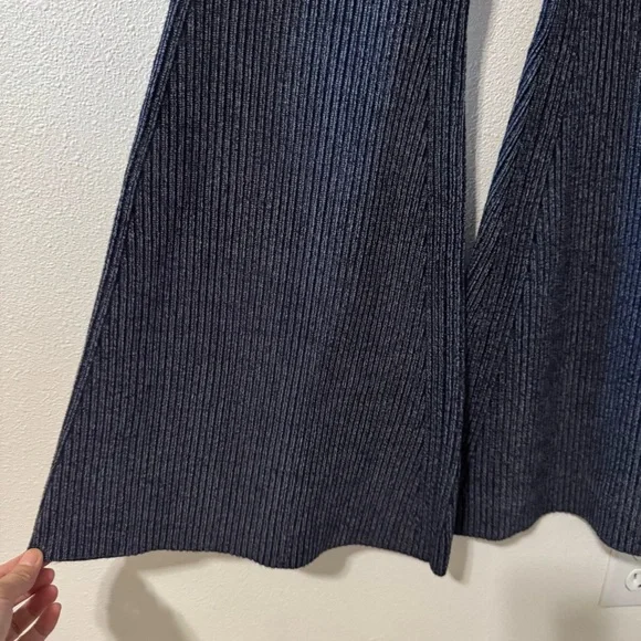 Anthropologie Pilcro Heather Navy Ribbed Knit Flare Leg Knit Sweater Pants-S - Picture 6 of 8